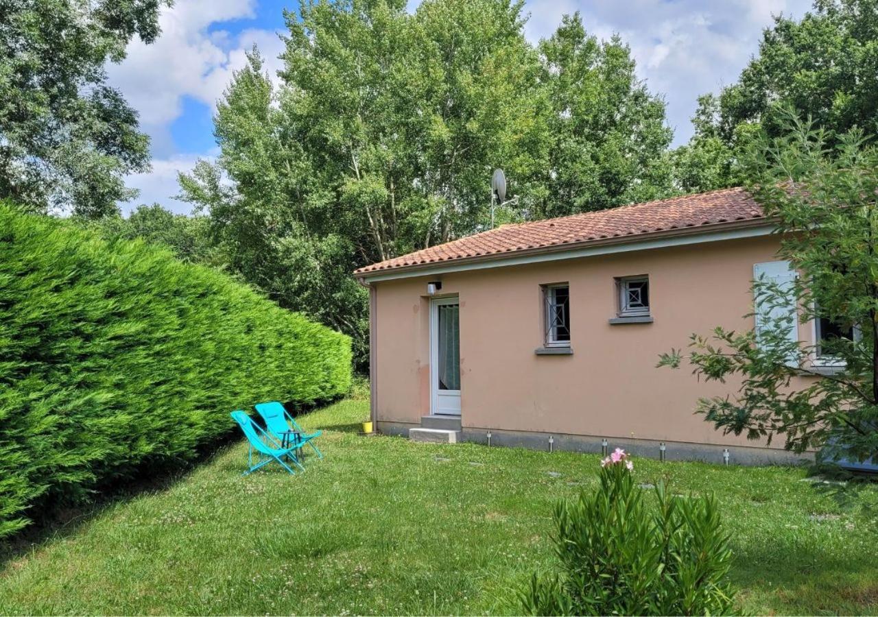 Vivre Benaise Chambre D'Hotes Chaunac Exterior foto